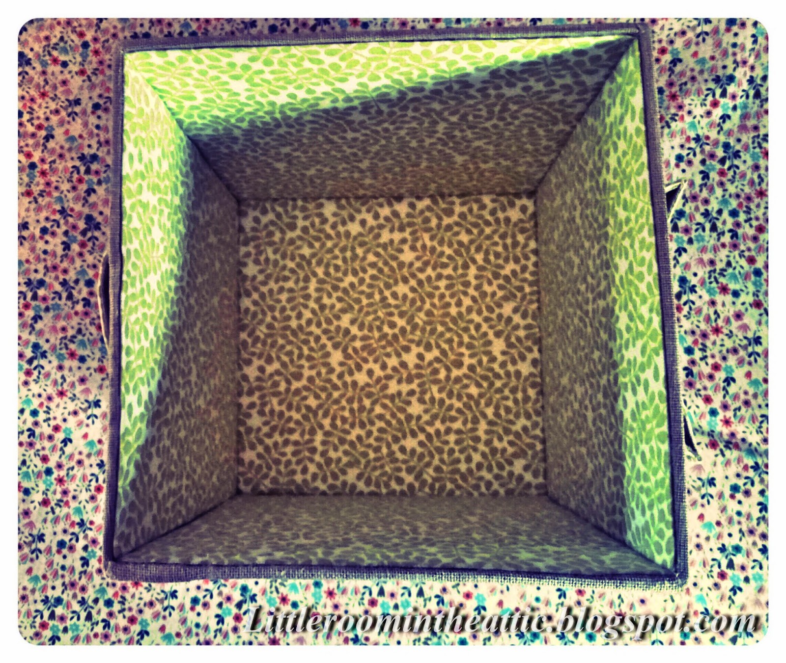 Комнатка с мансардой / Little room in the attic Как сделать простую