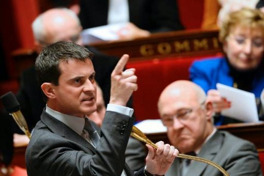 blog+-Valls+menace+les+deputes.jpg