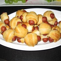 Food and Beverage Co.: New Year&#039;s Eve Finger Food