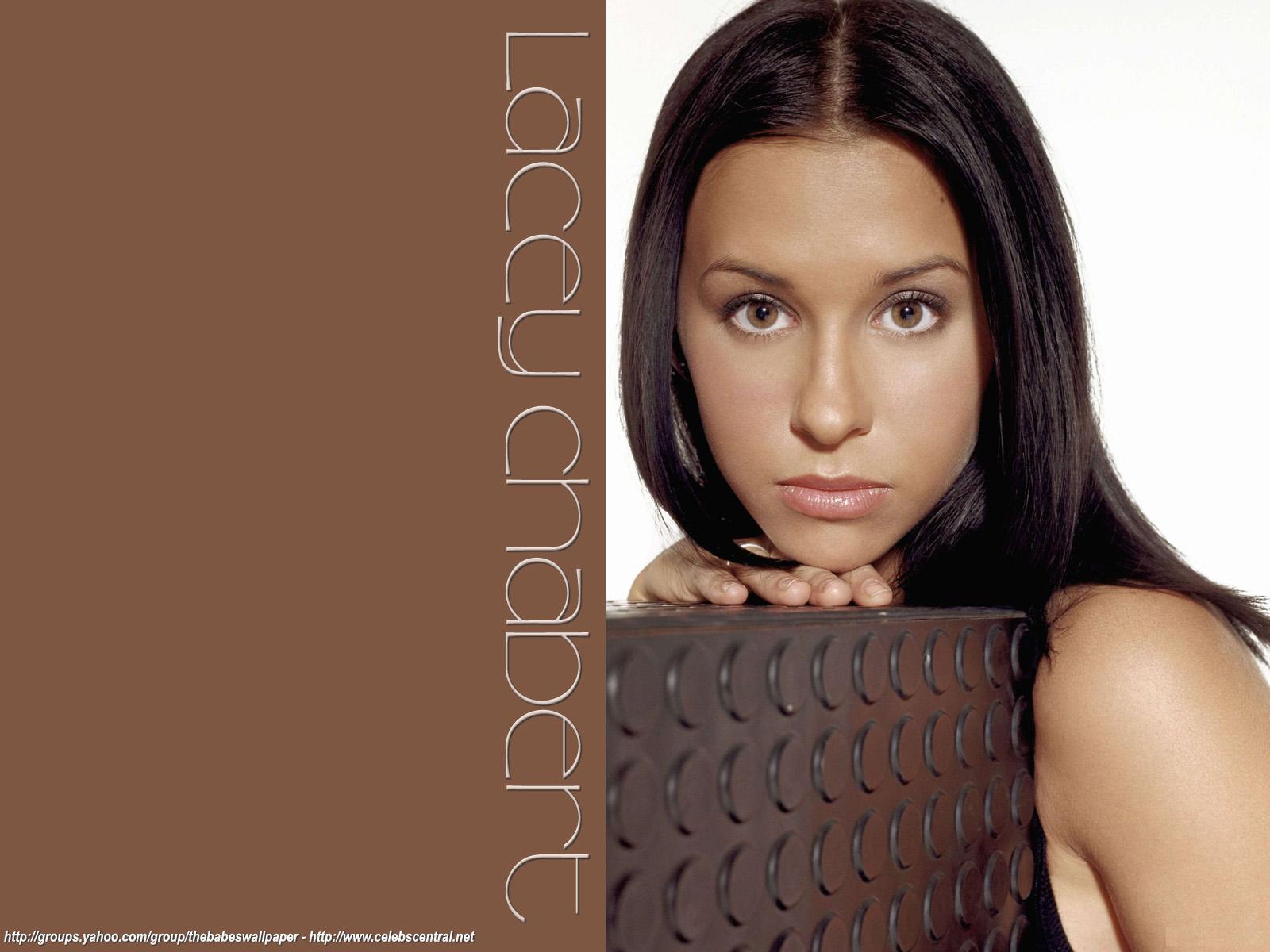http://2.bp.blogspot.com/-lJ2_nWmL_Vo/TyfvP0GR7bI/AAAAAAAADf4/sBI9osq0qnI/s1600/Lacey_Chabert_lacey-chabert-1-1600x1200.jpg