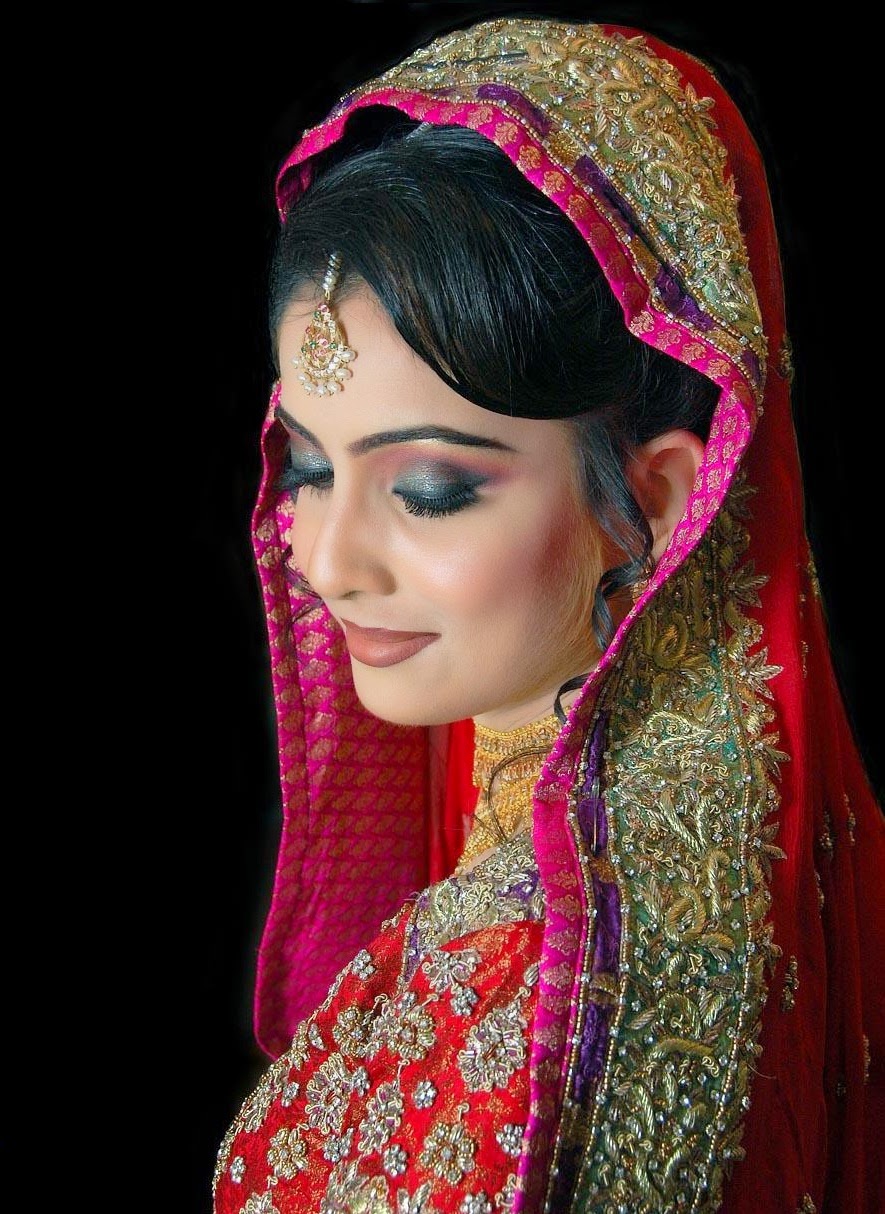 New Latest Bride Make up Beauty Tips For Bridal Wallpapers Free Download