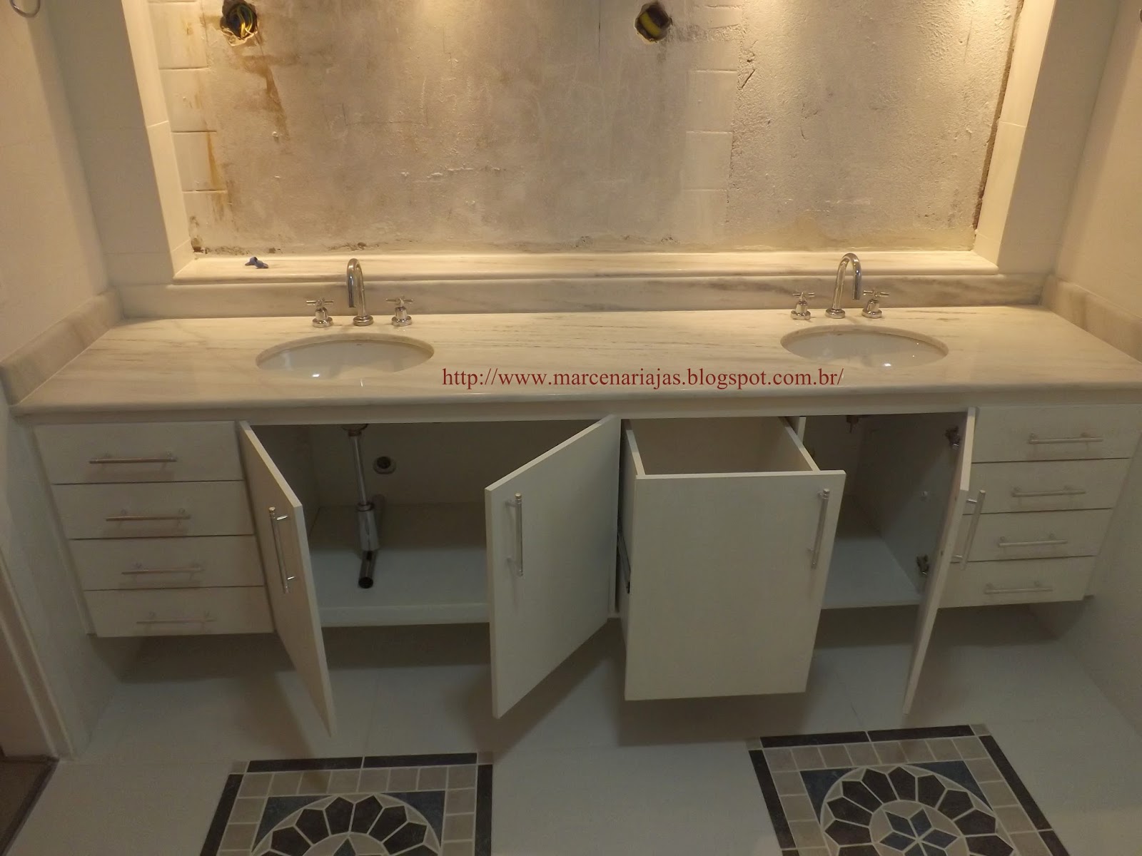 Marcenaria J A S gabinete de banheiro com cesto de roupa -> Armario De Banheiro Planejado Com Cesto De Roupa Marcenaria J A S gabinete de banheiro com cesto de roupa -> Armario De Banheiro Planejado Com Cesto De Roupa
