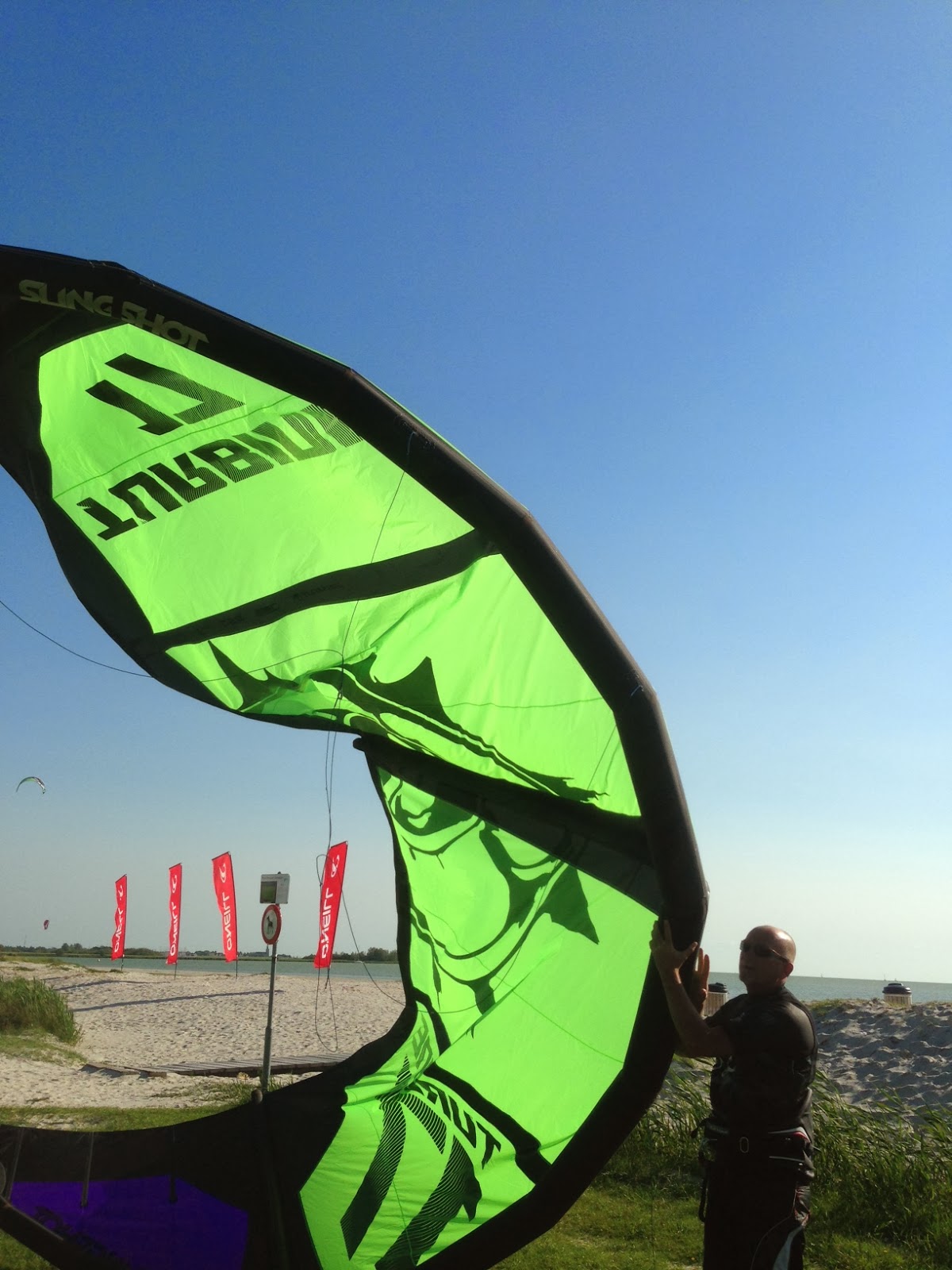 6 Light wind kites tested