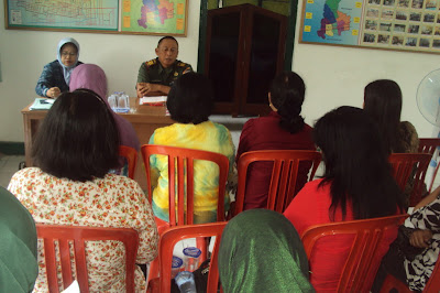 DANRAMIL-01/SRAGEN BERSAMA ANGGOTA KOMSOS BERSAMA KBT