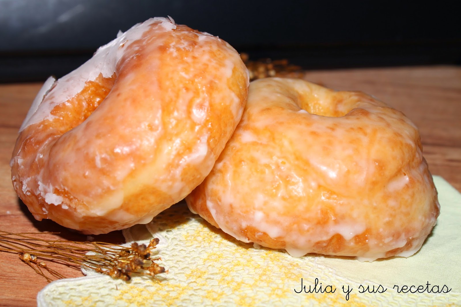 JULIA Y SUS RECETAS Donuts con glasa
