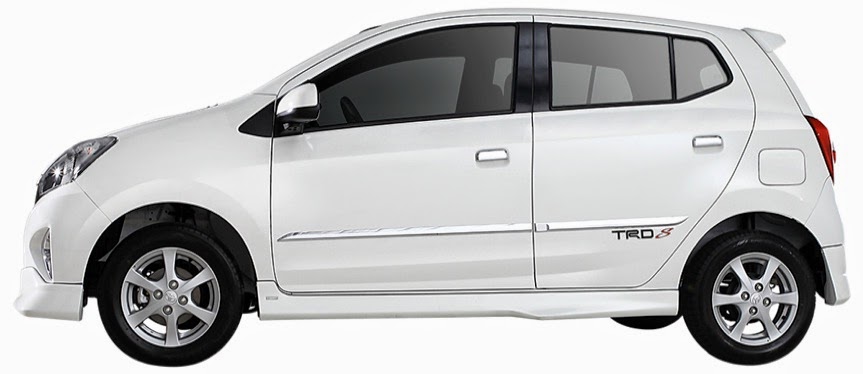 mobil toyota agya dilihat dari samping