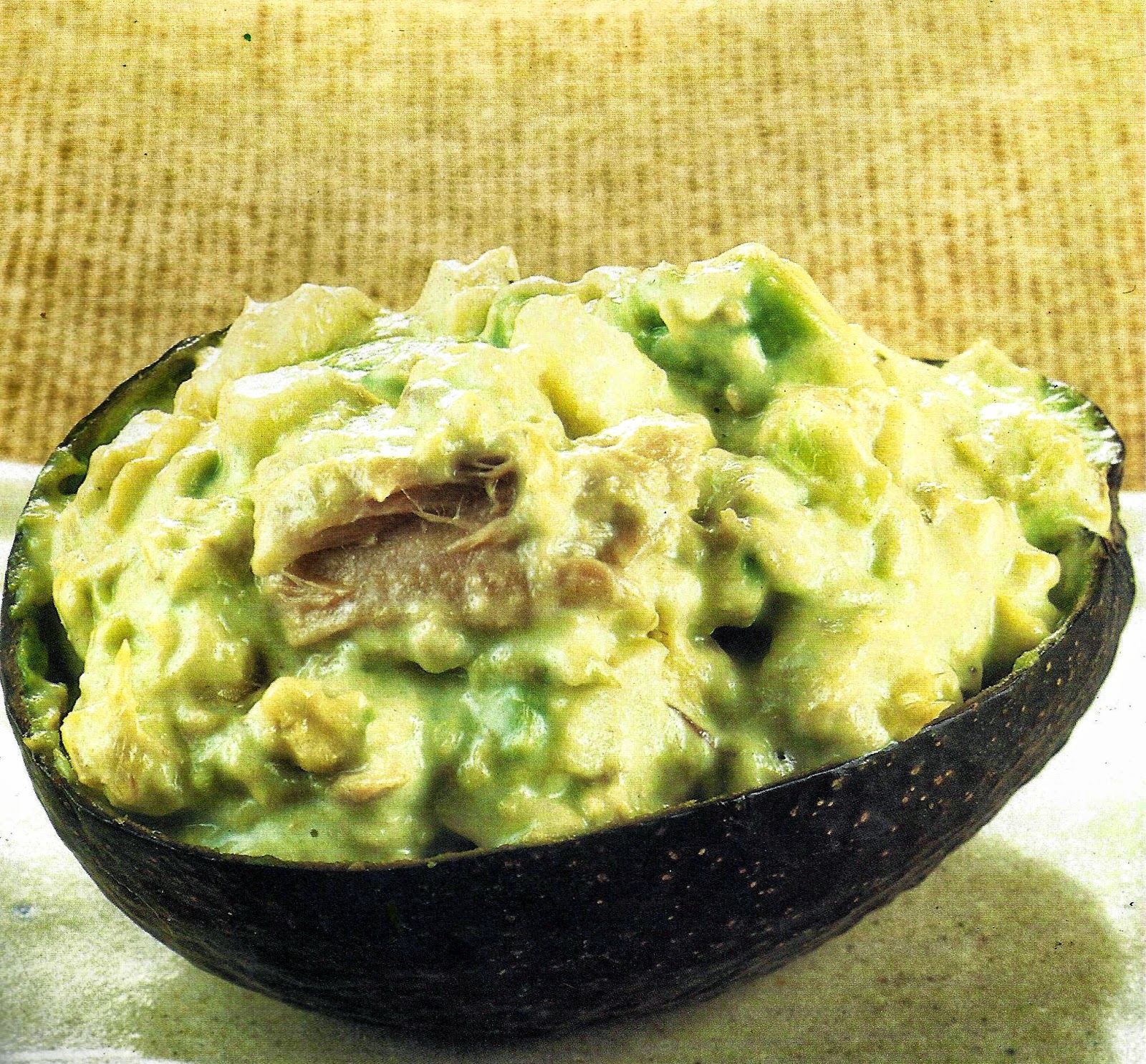 Aguacates Rellenos
