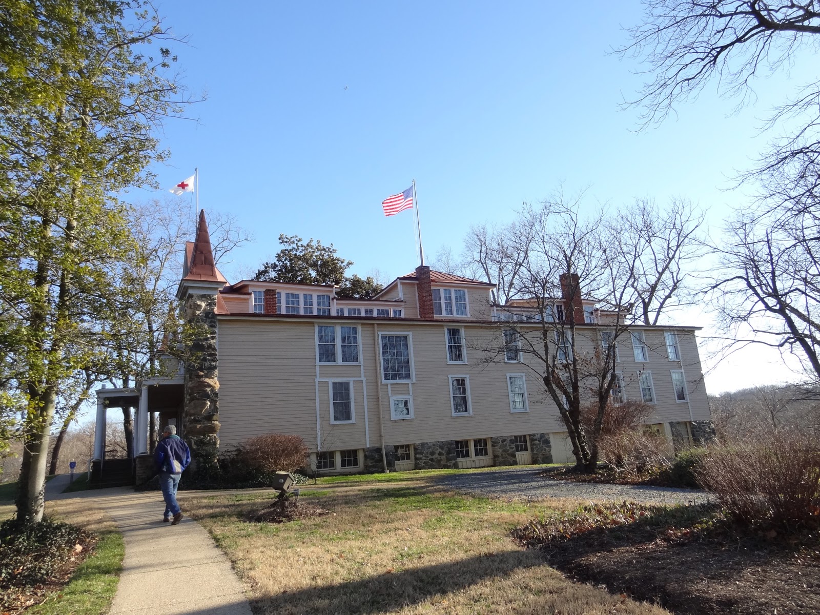 Live and LearnToss and Turn Clara Barton House