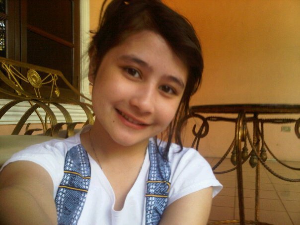 Prilly Latuconsina