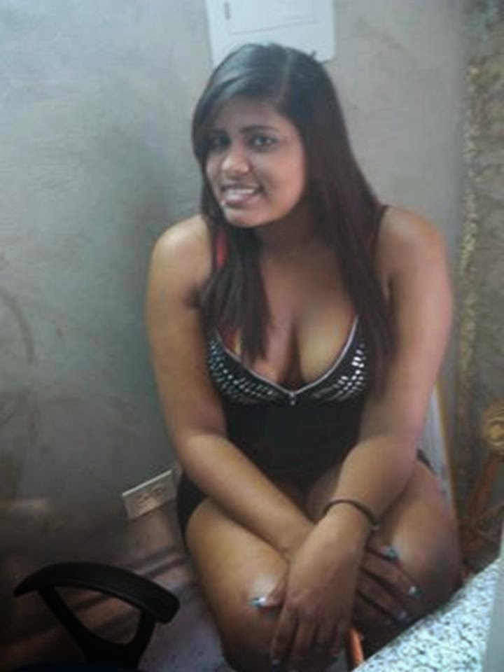 lankawe porn sexy girls sexy milf sex gifs