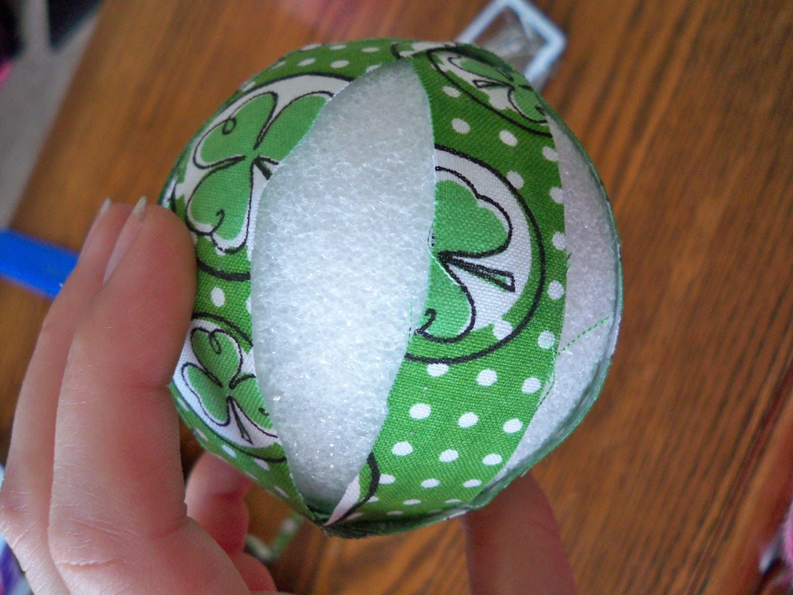 Melanie See, Melanie Do Decorative Fabric Balls (Saint Patrick's Day