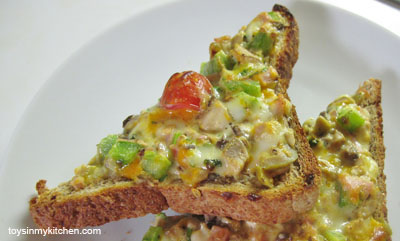 Quick Veggie Toasties - A healthy toddler meal
