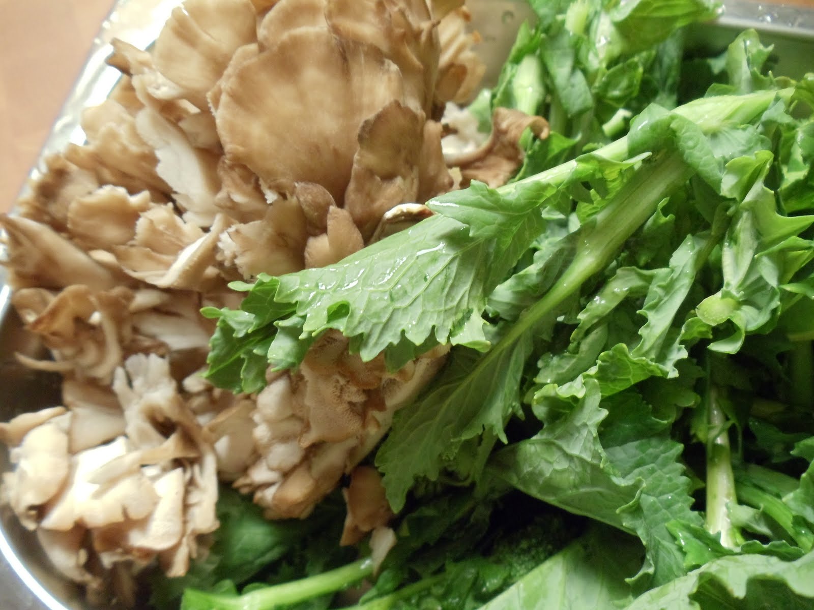 Nutrimommy Maitake Mushrooms