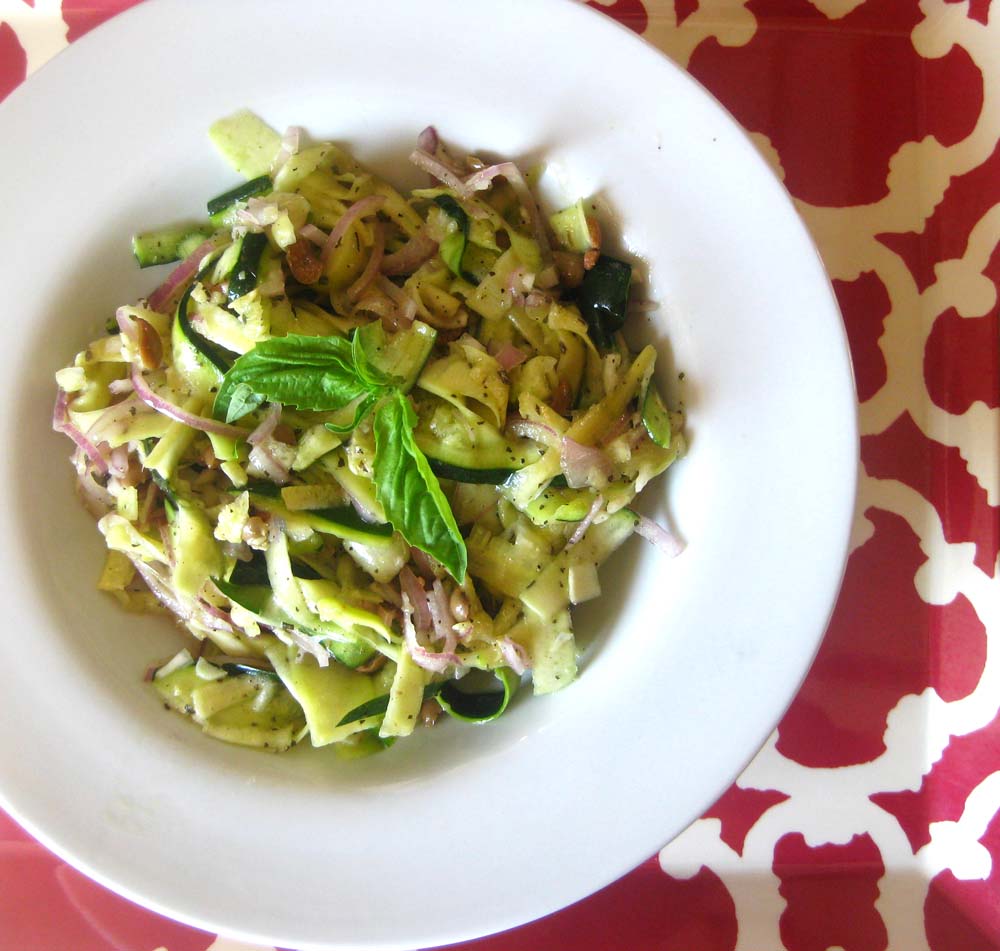 The General Farmer Raw Zucchini Pasta with Lemony Garlic Vinagrette