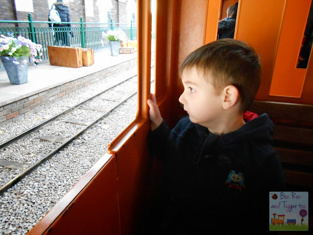 Drayton Manor Firework Spectacular - Tigger Drayton Manor Firework Spectacular - Tigger