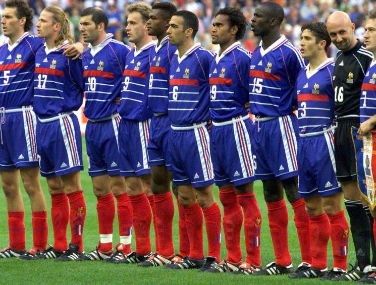 Après 1998, les Bleus de 2018 sont aussi champions du monde ! - Débrief et  NOTES des joueurs (France 4-2 Croatie) - Maxifoot