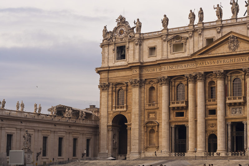 Z cyklu "Podróże z Ryanairem": Watykan