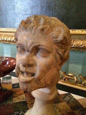 Bust From Chatsworth House, England, (c) 2014 Chuck and Lori's Travel Blog Chuck and Lori's Travel Blog - Bust From Chatsworth House That Looks Like Bubba Blue