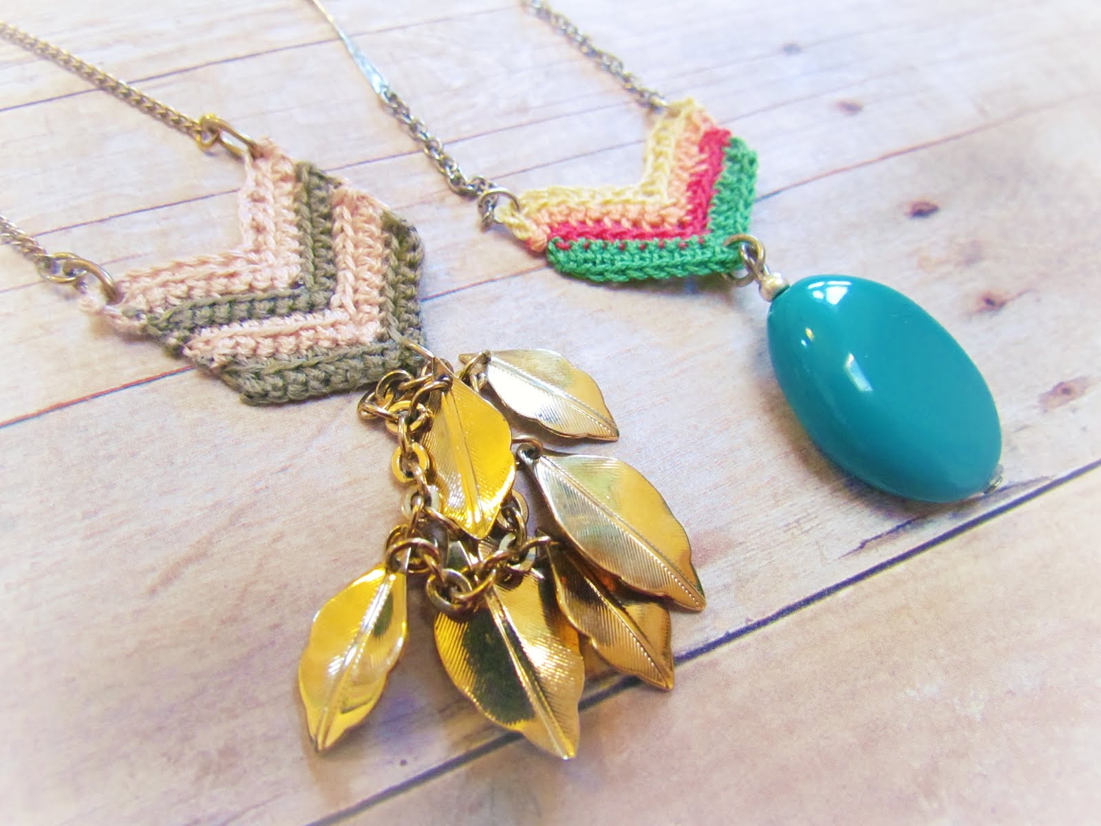 twobutterflies: Crochet Chevron Necklace Pattern