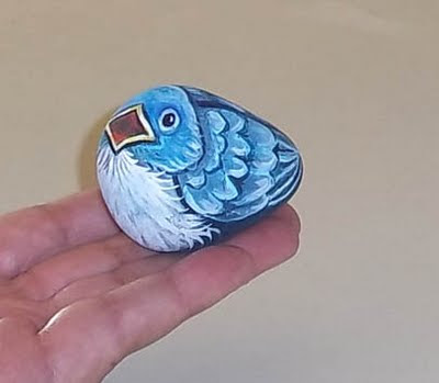 ANCIENT GRAFFITI: Painted Bluebirds Rock Art