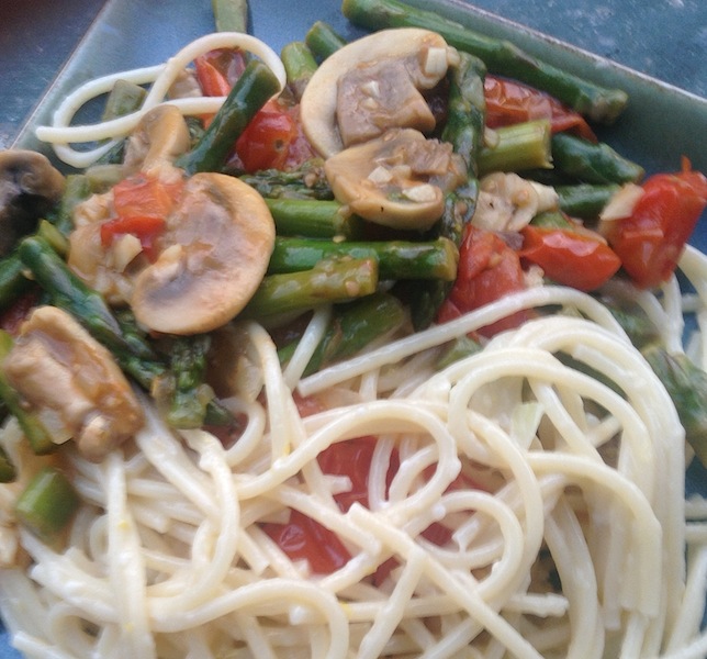 Kitchen Bounty Pasta with Asparagus, Mushrooms, and Tomatoes