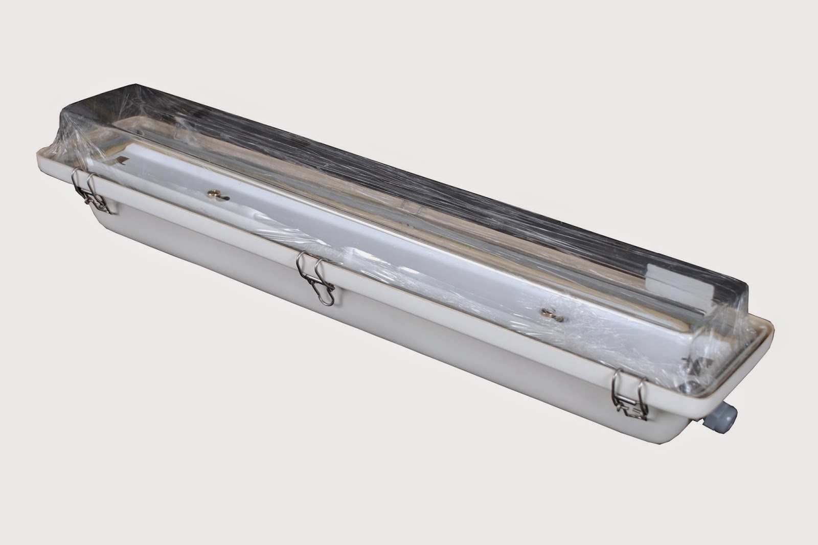 LUMINARIAS HERMETICAS