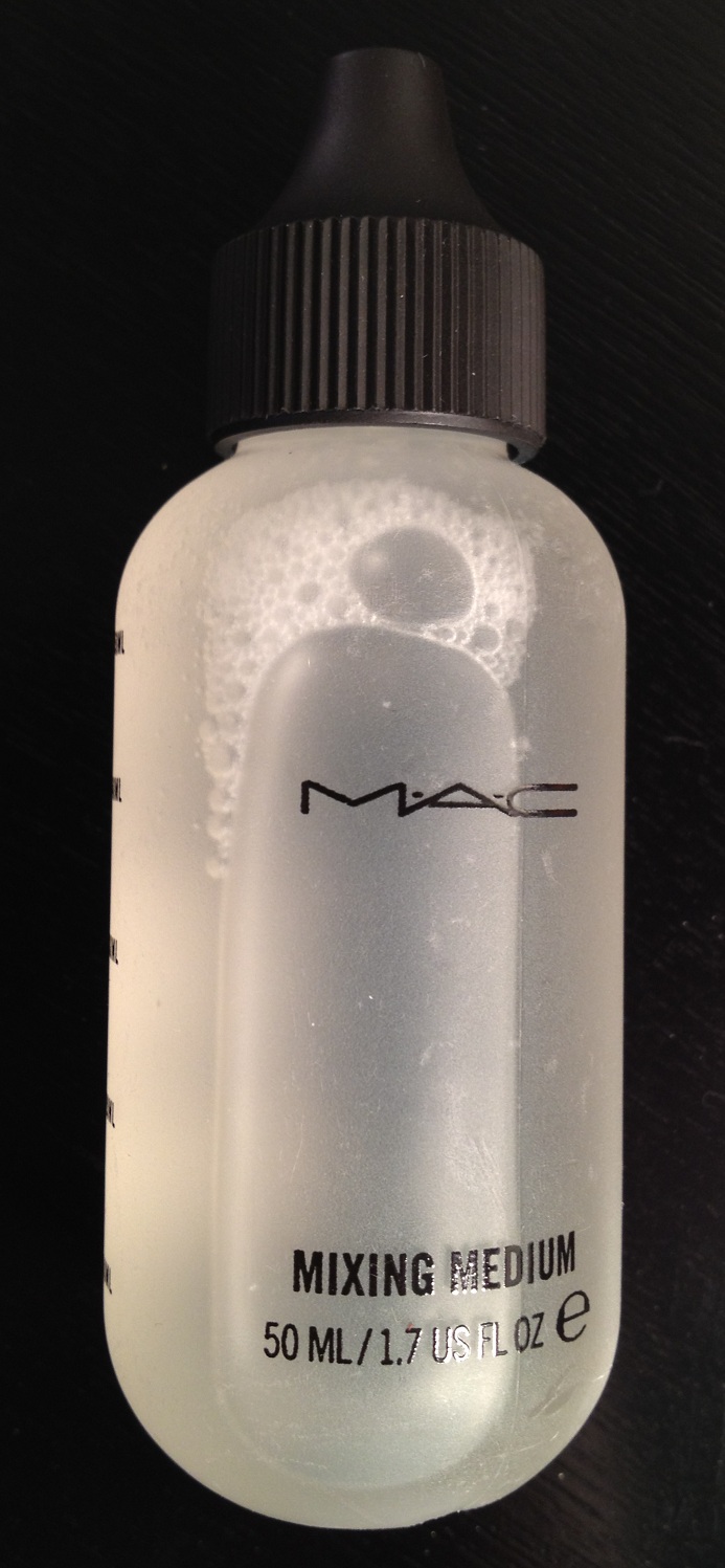 The Practigal MAC Mixing Medium Water Base Review