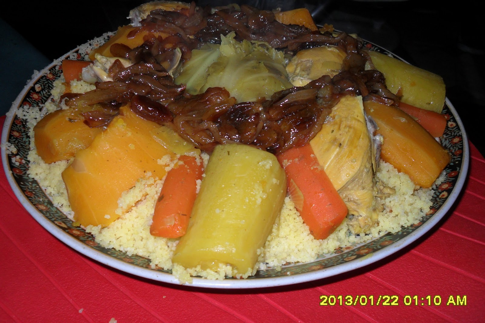 marokkaanse keuken couscous met kip en groenten