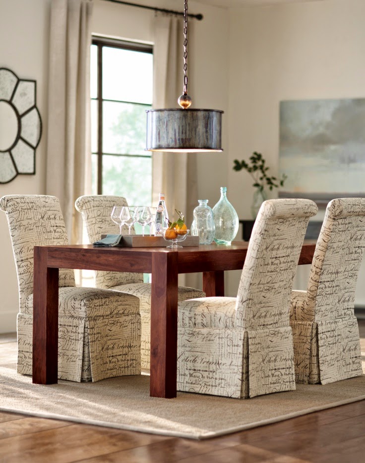 MGC Diseño de Interiores Fundas de sillas para renovar nuestro comedor