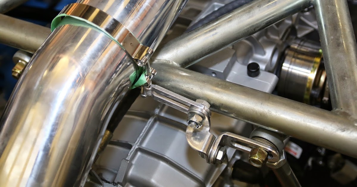 Zoey's RCR SLC Build...................Zoey's RCR SLC Build Air intake mount, TAC moved, and