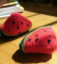 http://www.ravelry.com/patterns/library/knitted-watermelon