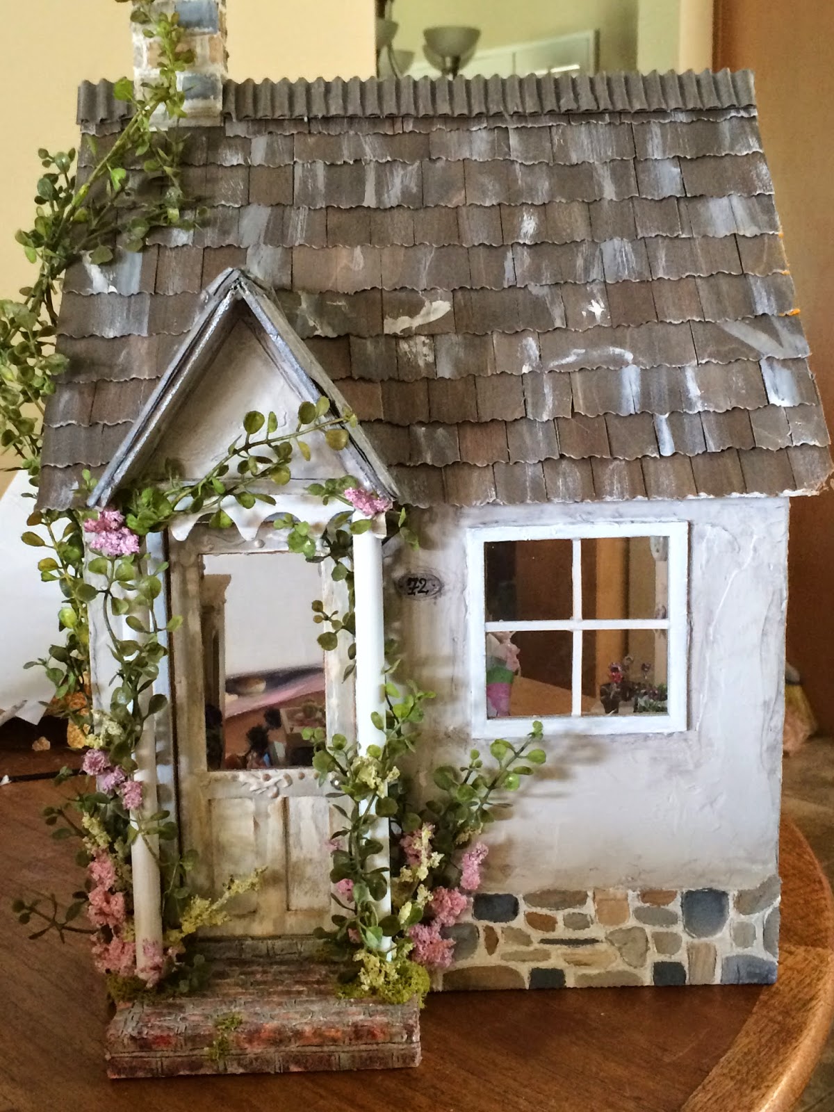 Miniature Rose Garden. Romantic. Elegant. Timeless.