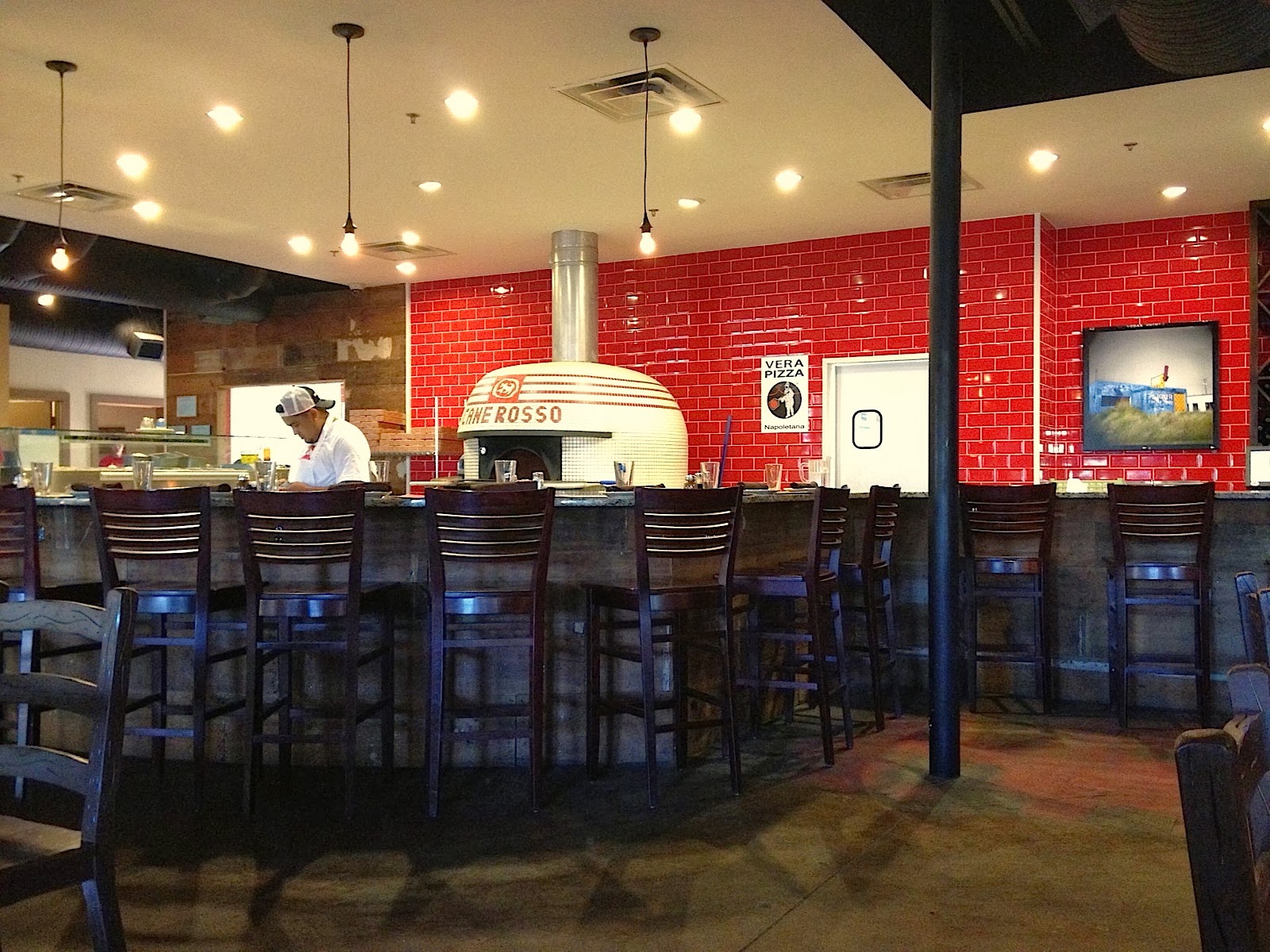 Livin The Good Life Cane Rosso