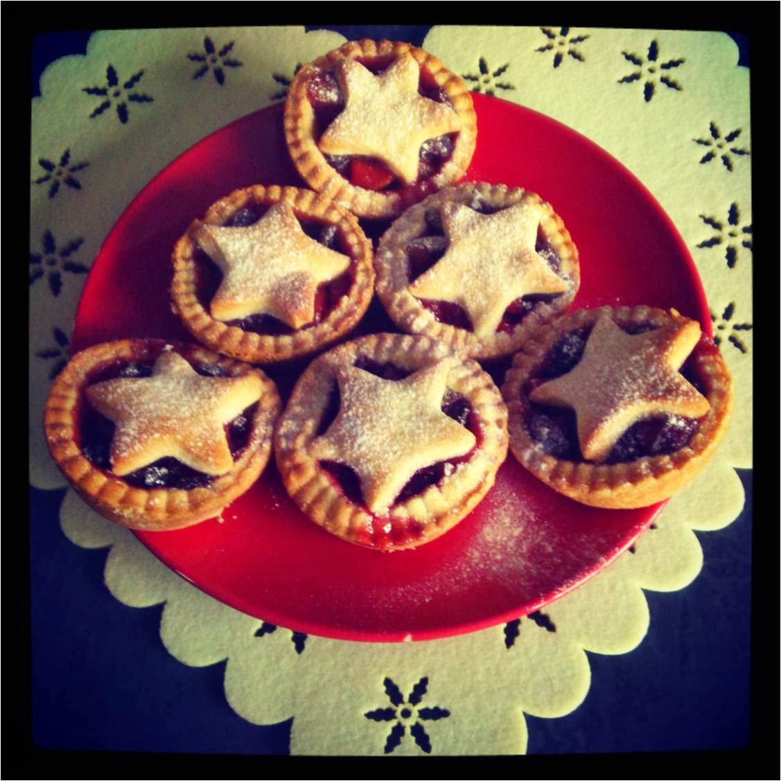 Festive Fruit Pies Utterly Scrummy Food For Families