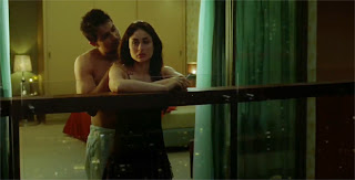 Kareena Kapoor hot Heroine Movie kiss scene