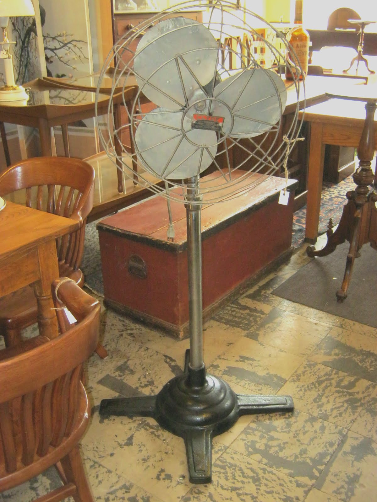 Funk Gruven A Z Art Deco Style Commercial Floor Fan