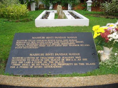 Seindah Mimpiku: Semoga Ia Menjadi Kenangan Termanis