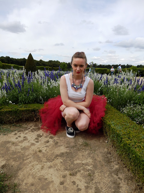 Versailles Chanel Red and White Panniers jewellery garden