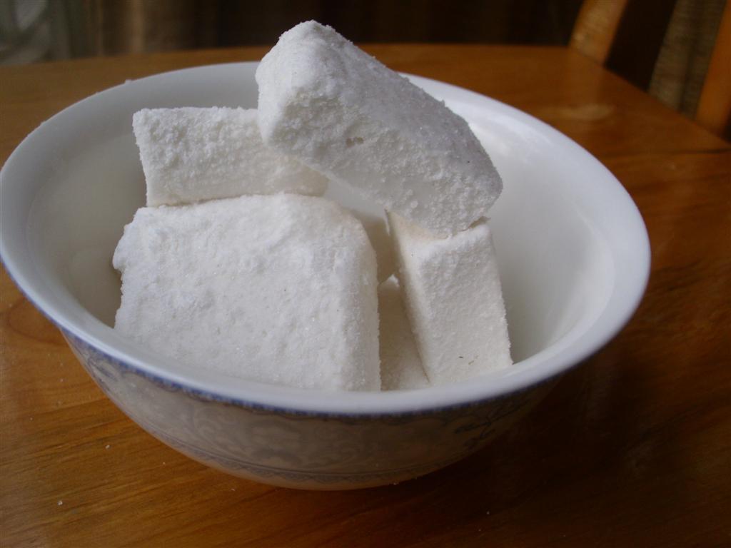 The DoItYourself Mom DIY Marshmallows (Corn Syrup and Egg white Free)