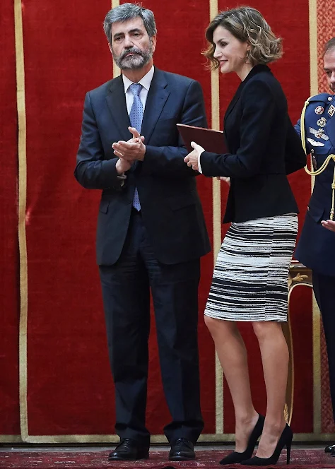 Queen Letizia of Spain attends the Delivery of the 'Justice and Disability Forum' awards at Real Academia de Bellas Artes de San Fernando