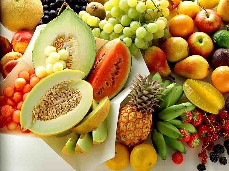 Los Beneficios de comer frutas Los Beneficios de comer frutas