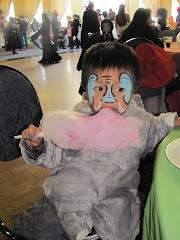 Alexandre enjoying his cotton candy