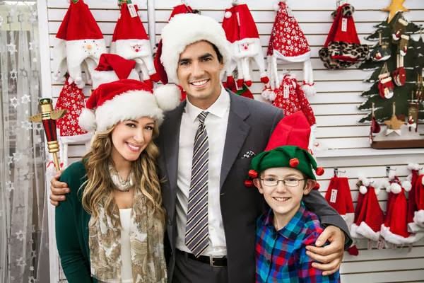 its a wonderful movie your guide to family and christmas cast of christmas in the smokies