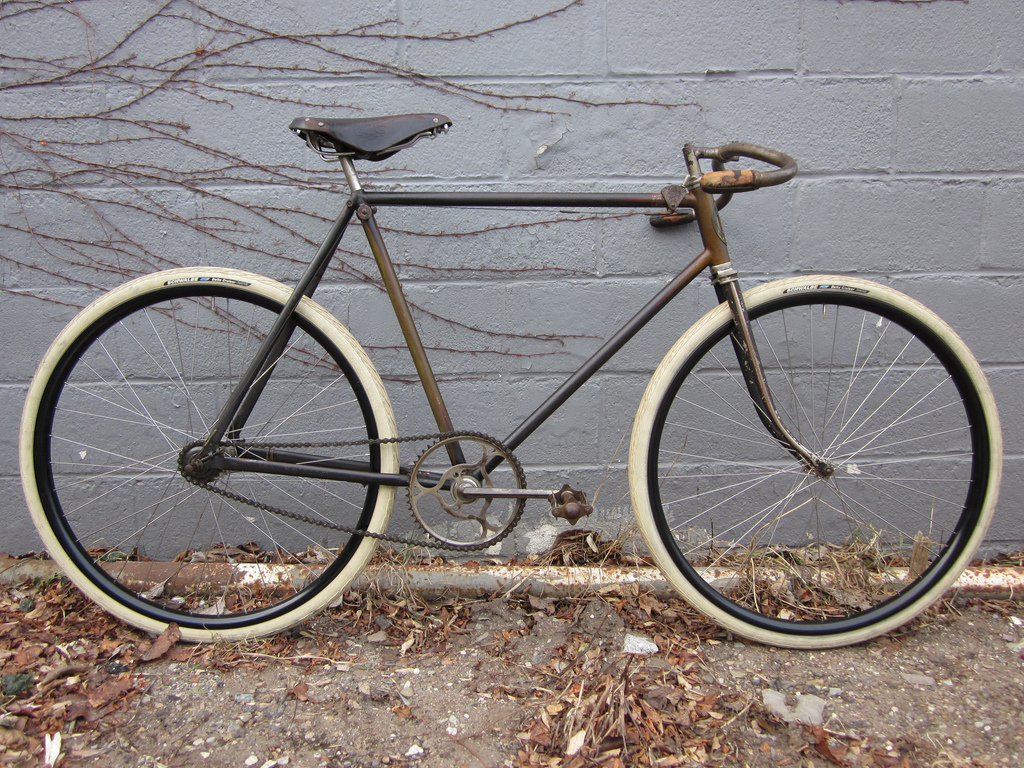 Bikeville thoughts Old Spokes Home restoration 1914 Peerless