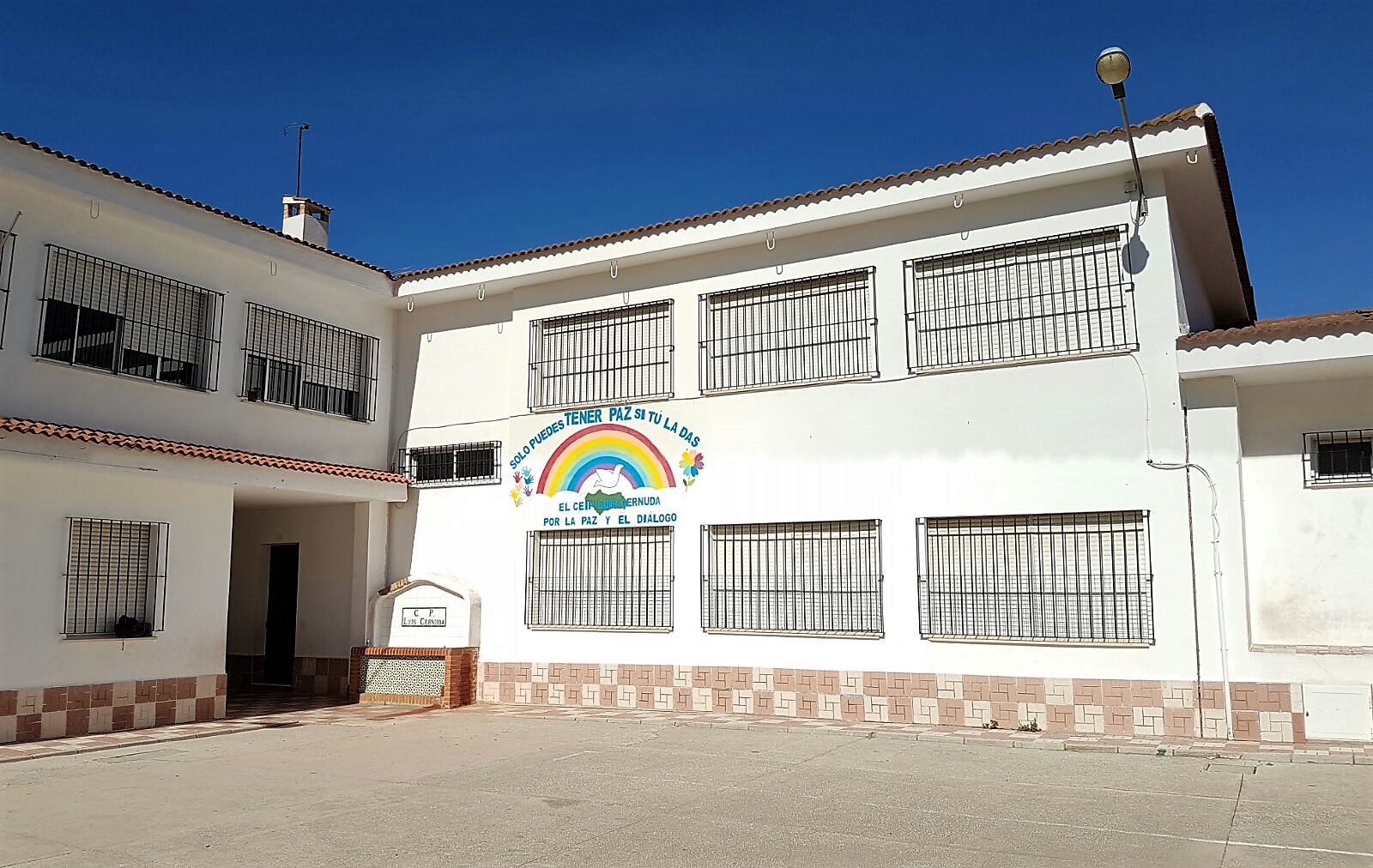 CEIP LUIS CERNUDA