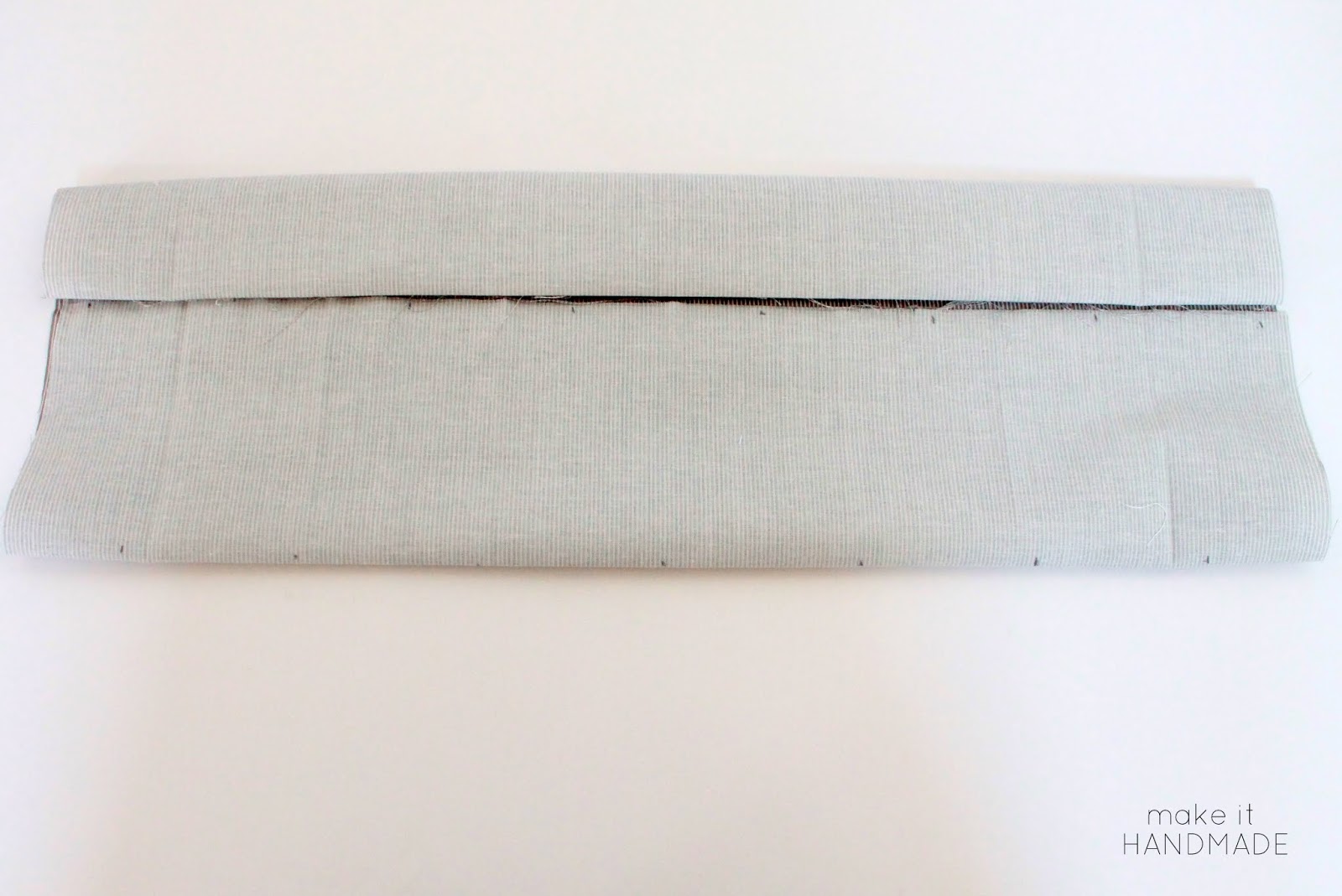 Make It Handmade The Twist Pillow