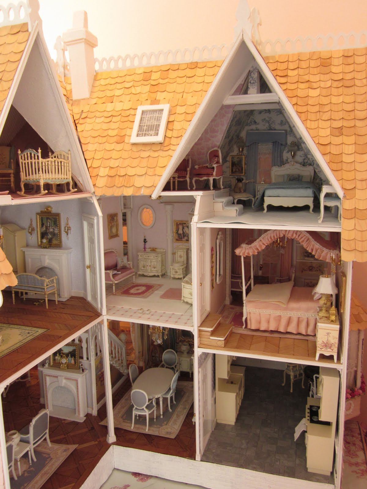 garfield dollhouse