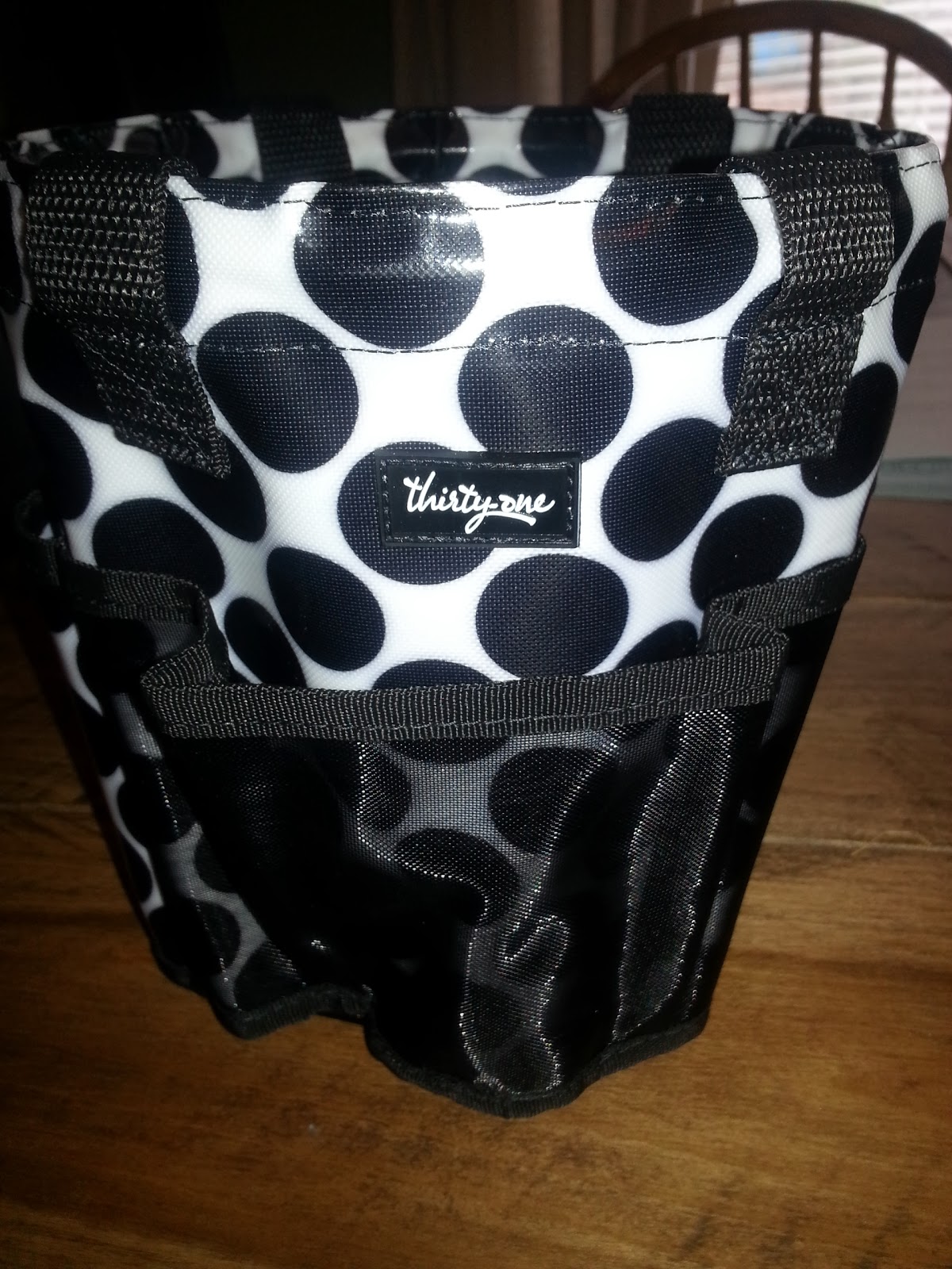 Thirty-One Gifts Cinch It Up Thermal Tote (Review & Giveaway) - Mommy's  Block Party