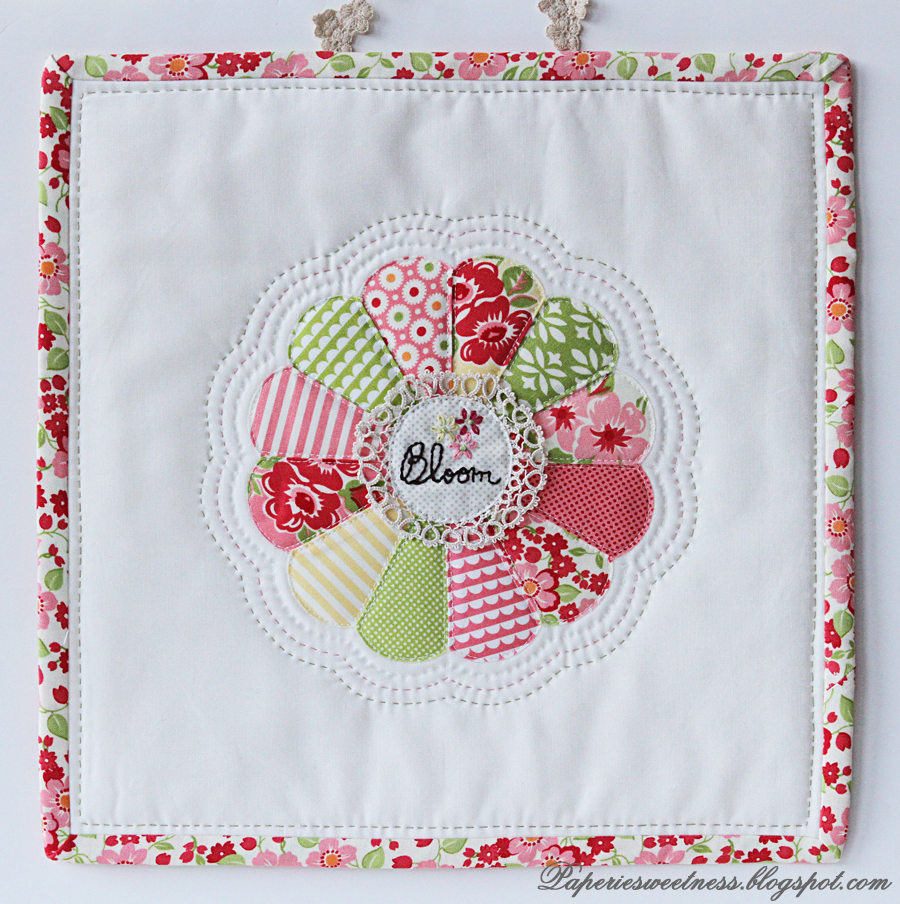 Sizzix Die Cutting Inspiration and Tips Die Cutting Fabric Mini Wall