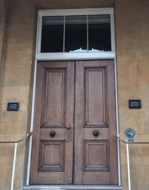 entrance doors apsley house
